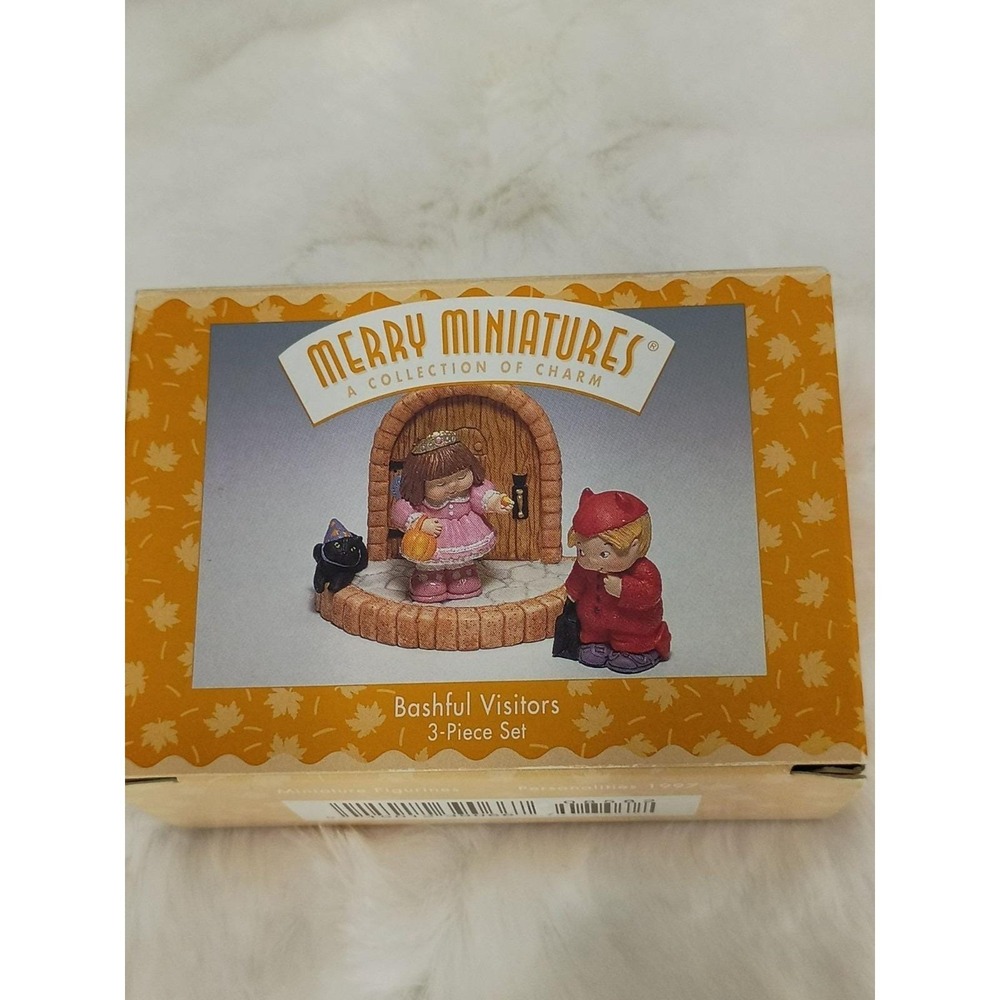 Hallmark Merry Miniatures Bashful Visitors 3-Piece Halloween Figurine Set 1997